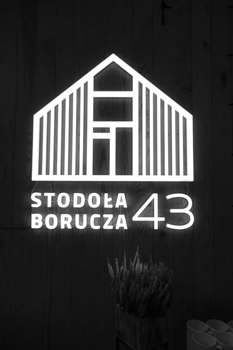 Wesele: Stodoła Borucza 43, Borucza