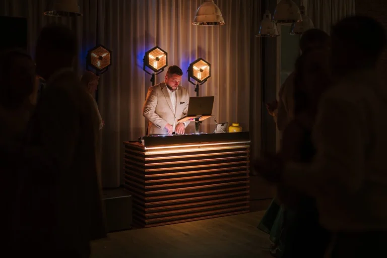 Wesele: Mercure Wiązowna Brant, Majdan